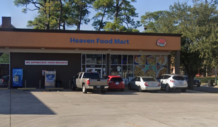 Man Fatally Shot After Verbal Dispute Outside Houston Convenience Store, Police Seek Gunman