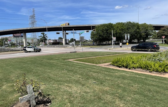 Man Fatally Shot in North Houston, Dies After Car Crash En Route to Hospital