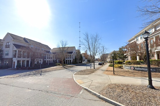 Man Hospitalized After Shooting on McDaniel Street SW in Atlanta, Suspect Maurice Walker Charged with Assault