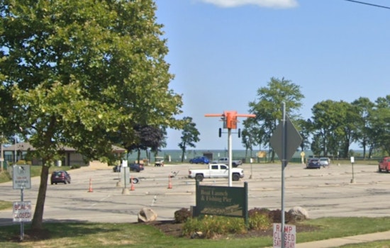 Man Pronounced Dead After Boat Capsizes in Lake Erie Near Avon Lake