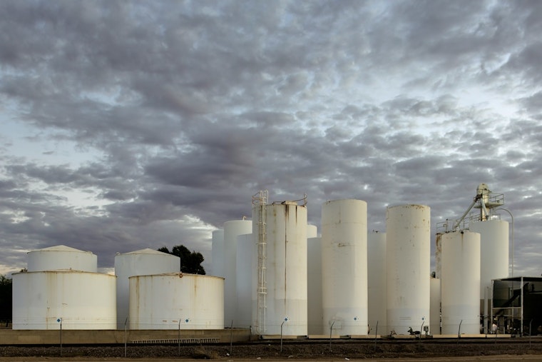Maricopa County Advised to Limit Outdoor Activities Amid Ozone High Pollution Advisory