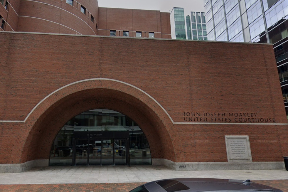 Massachusetts Couple Pleads Guilty to Operating $3.2 Million Ponzi Scheme