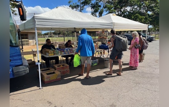 Maui Police Department's Mobile Unit Offers Essential Services to Kihei's Houseless Community