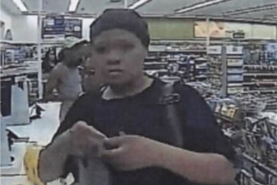 Memphis Police Seek Suspect in Credit Card Theft at Canopy Hotel, Victim's ID and Cards Used in $1,525 Fraudulent Spree