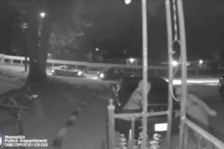 Memphis Police Seek Suspects in Armed Theft of Dodge Challenger, Involvement of Stolen Corvette and Camaro