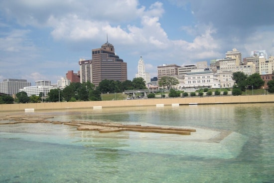 Memphis Weather Update: Sunny Spells and Thunderstorms with Highs in Mid-90s Forecasted