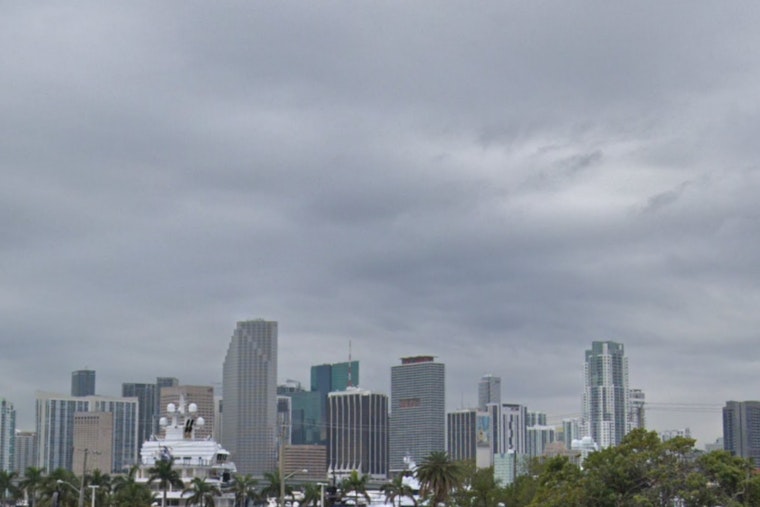 Miami Braces for Typical Summer Thunderstorms and High Humidity Ahead of Fourth of July Weekend