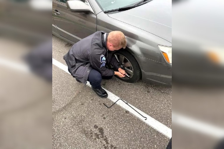 Minneapolis Police Officer's Good Deed Goes Viral: Helps Resident with Flat Tire