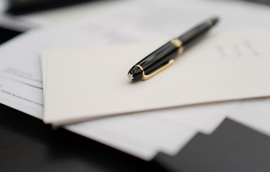 Missouri Governor Mike Kehoe Signs Bills to Boost St. Louis Economy and Support Local Breweries