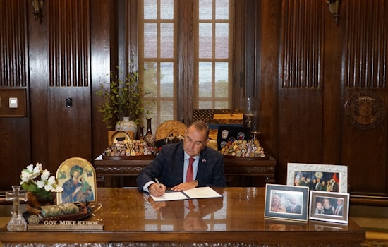 Missouri's Governor Kehoe Signs $50.8 Billion Budget with $300 Million in Cuts and Aims for Fiscal Prudence