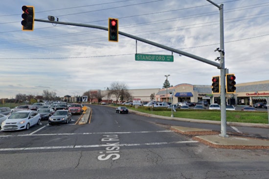 Modesto Community Mourns as One Fatality Reported in Standiford Ave and Sisk Rd Three-Vehicle Collision