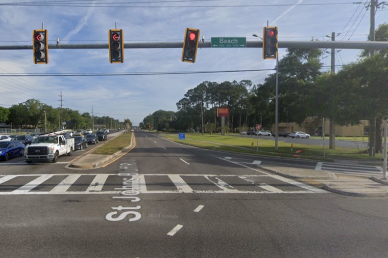 Multi-Vehicle Crash Near I-295 Leads to Beach Boulevard Lane Closures in Jacksonville