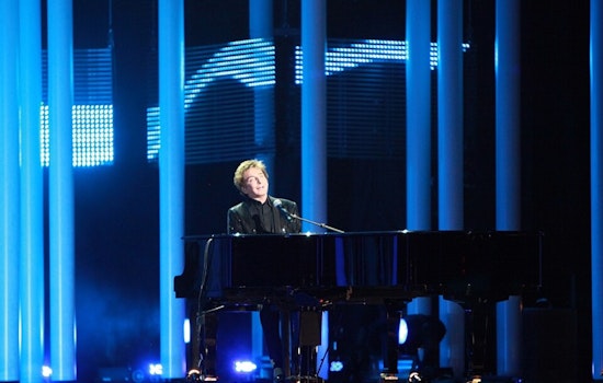Music Legend Barry Manilow Awards Utah Teacher with $10,000 at Maverik Center Concert