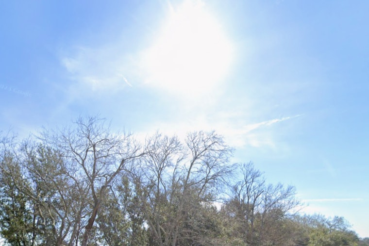 New Orleans and Southern Mississippi Hit by Extreme Heat Warning, Local Residents Urged to Take Precautions