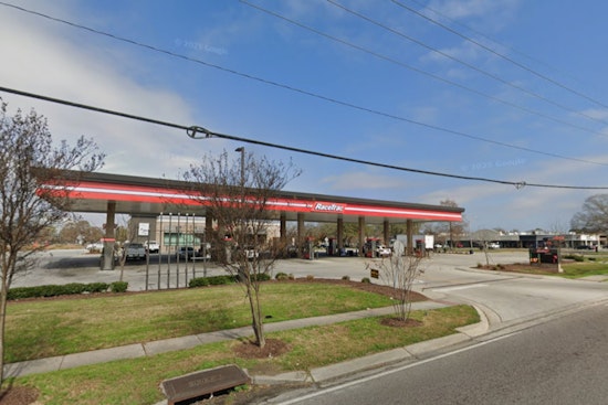 New Orleans Police Launch Homicide Investigation After Man Found Shot Dead Near Algiers Gas Station