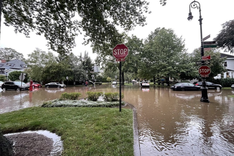 New York City Battles Flash Floods as Subway Recovers and Governors Declare Emergency Amid Record Rainfall