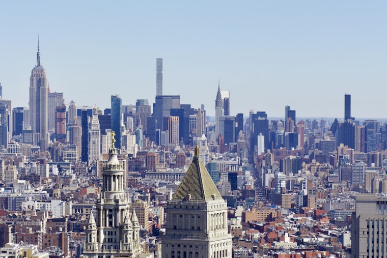 New York City on Alert for Soaring Temperatures, Heat Index May Reach 105 Degrees