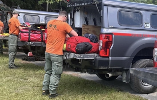 New York Dispatches Wildfire Experts to Aid Colorado in Ongoing Firefighting Efforts