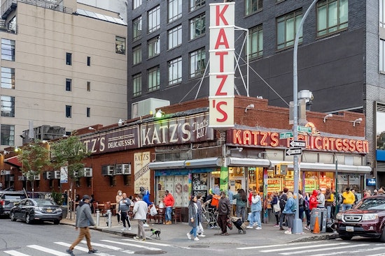 New York's Famed Katz's Delicatessen Hosts Pop-Up in Chicago Ahead of Windy City Smokeout Festival