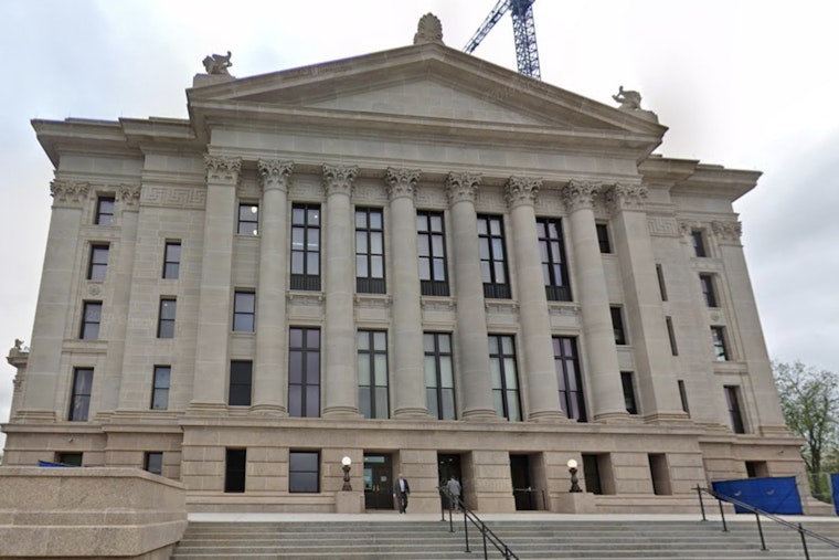 Oklahoma Senators Call for Probe into "Bizarre" State Department of Education Incident, Demand Transparency