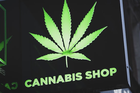 Over 100 New York Cannabis Shops Face Potential Closure Due to Proximity Measurement Error
