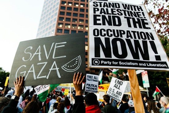 Over 40 US Rabbis Arrested in New York and Washington DC Protests for Gaza Humanitarian Aid