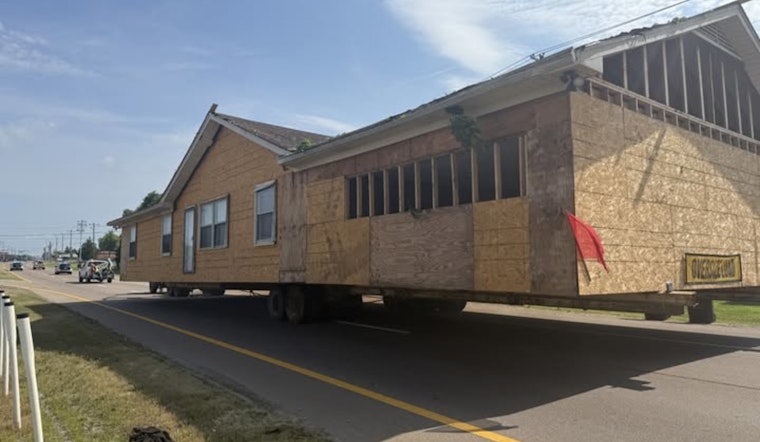 Oversized House Move Slows Traffic in Murfreesboro, Police Urge Caution