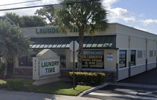 Palm Springs Police Investigating After Man Found Dead at Local Laundromat on Lake Worth Road