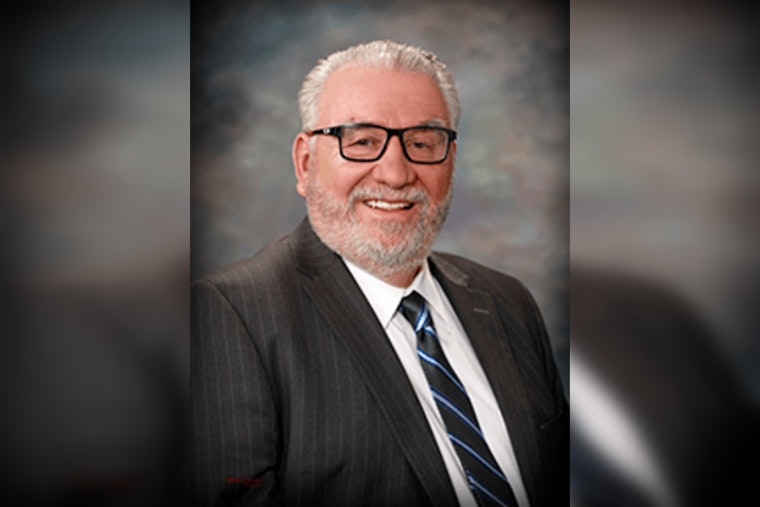 Palmdale Mayor Richard J. Loa Removed from Office Amid Confidential Allegations and Council Dispute