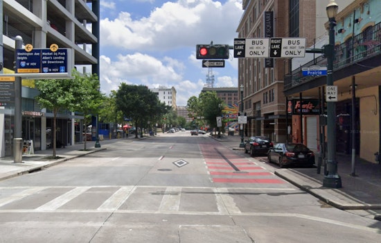 Pedestrian Fatally Struck by METRO Bus in Downtown Houston, Investigation Underway