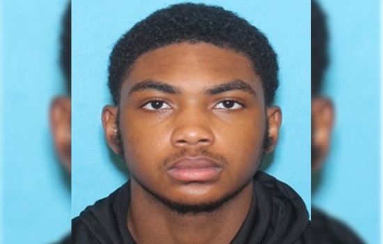 Philadelphia Police and U.S. Marshals Seek Public's Aid to Locate Suspect Nino DaSilvio in 7elements Lounge Shooting