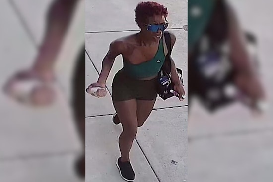 Philadelphia Police Seek Help Identifying Suspect in Robbery of 81-Year-Old Woman on Pine St.
