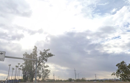 Phoenix Braces for Mixed Weather, Sunny Skies and Sporadic Showers Ahead