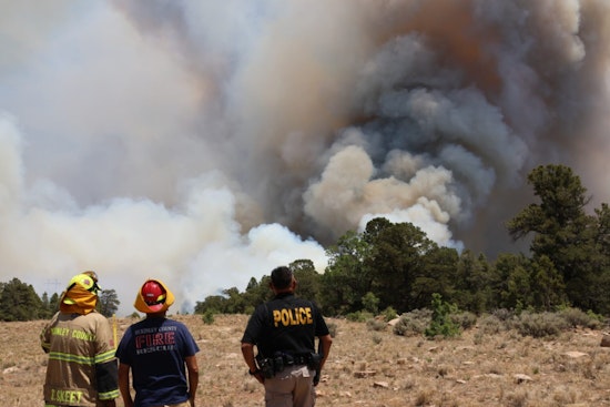 Phoenix Indian Center Mobilizes Support for Oak Ridge Fire Victims Near Navajo Nation Capital