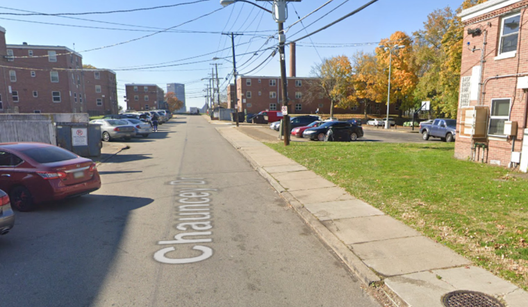 Pittsburgh Man Shot in Chest Self-Drives to Police Station, Suspect Sought
