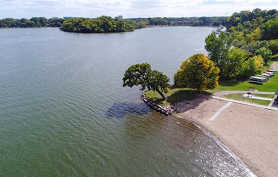 Plymouth Imposes "Slow - No Wake" Rule on Medicine Lake to Protect Shoreline Amid High Water Levels