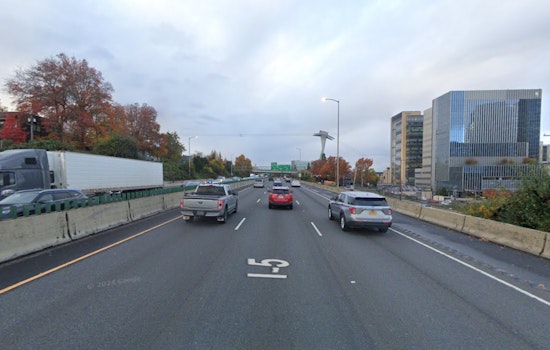 Portland Traffic Alert, Southbound I-5 Lane Closure for RealTime Sign Installation This Weekend