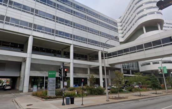Rush University Medical Center in Chicago Battles Heat After AC Failure, Diverts Ambulances