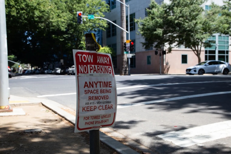 Sacramento Implements $25 Fine to Enforce 'Daylighting' Near Crosswalks for Improved Safety