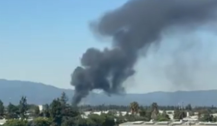 San José Firefighters Battle Blaze at Local Recycling Facility, No Injuries Reported