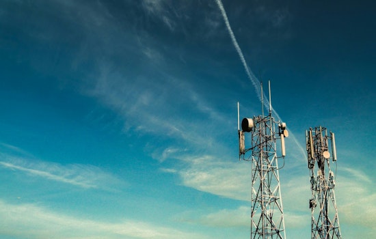 Senate Demands Unclassified Report on U.S. Phone Network Flaws Amid National Security Fears