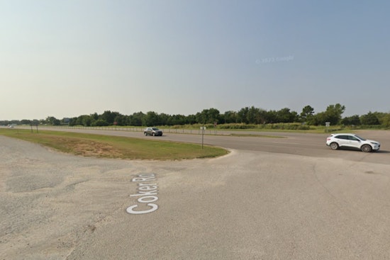 Shawnee's P&K John Deere Employees Extend a Helping Hand to Pottawatomie Deputies and Citizens during Traffic Incident