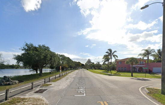 Small Plane Crashes in Lake Worth, Injuring Seven After Striking Tree and Vehicle