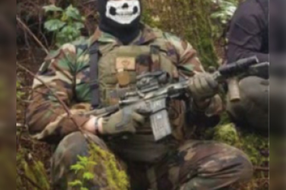 Snohomish Man Sentenced to 2 Years for Illegal Gun Possession After Training Extremist Groups