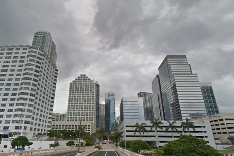 South Florida Braces for Weekend Thunderstorms as Miami Faces 50% Chance of Rain