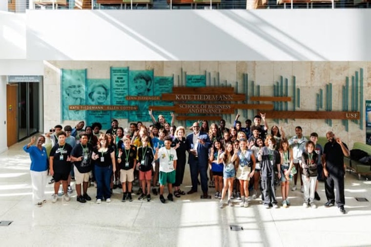 St. Petersburg and USF Launch Immersive Marine Science Camp to Empower Middle Schoolers