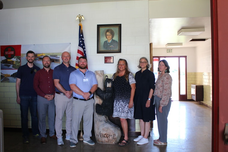 State Reps. Commons and Lawson Rally Support at Boswell's Mary T. Klinker Veterans Resource Center