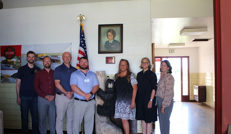 State Reps. Commons and Lawson Rally Support at Boswell's Mary T. Klinker Veterans Resource Center