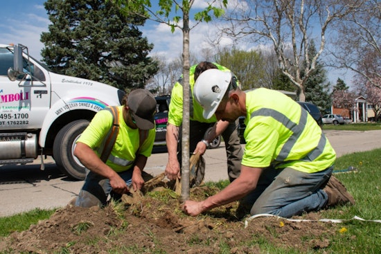 Sterling Heights Wins Outstanding Resilience and Sustainability Award for Climate Action Plan