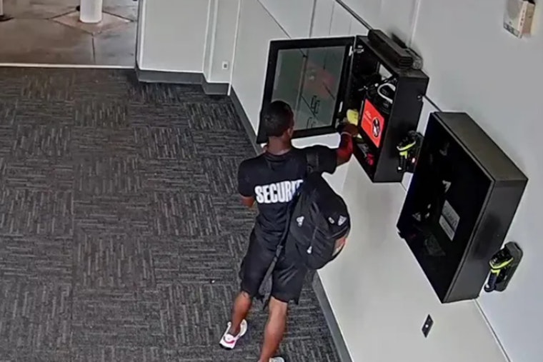 Suspect Allegedly Steals Items from Atlanta's World of Coca-Cola, Police Seek Leads